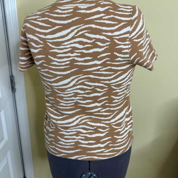 Anthropology Women's Tan Zebra Print short sleeved sweater top - Picture 5 of 10